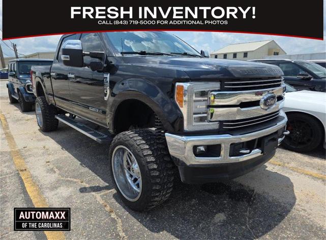 Photo of 2019 Agate Black Metallic Ford F-350