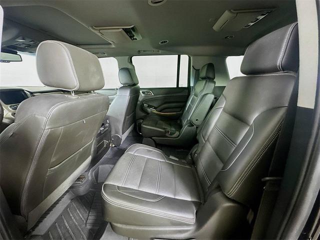Photo of 2020 Carbon Black Metallic GMC Yukon XL