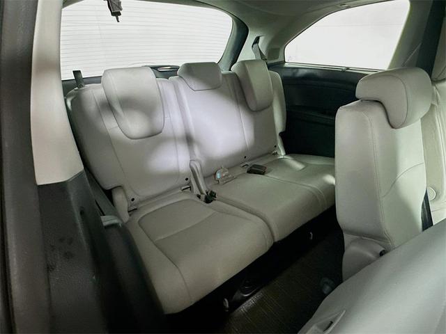 Photo of 2020 Lunar Silver Metallic Honda Odyssey