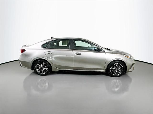 Photo of 2023 Steel Gray Kia Forte