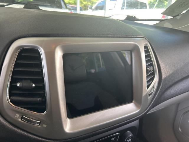 Photo of 2017 Diamond Black Crystal Pearlcoat Jeep New Compass