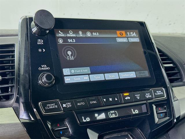 Photo of 2020 Brown Honda Odyssey