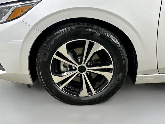 Photo of 2023 Brilliant Silver Metallic Nissan Sentra