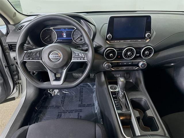 Photo of 2023 Brilliant Silver Metallic Nissan Sentra