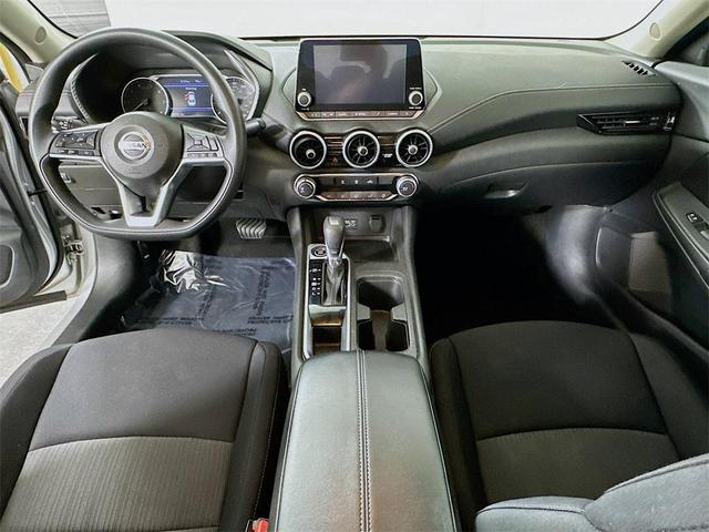 Photo of 2023 Brilliant Silver Metallic Nissan Sentra