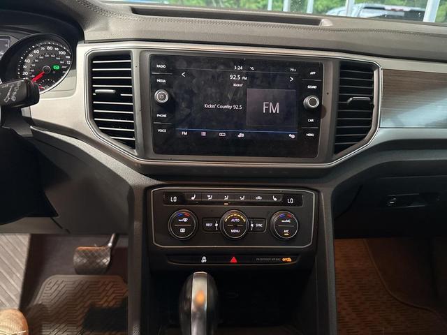 Photo of 2019 Platinum Gray Metallic Volkswagen Atlas
