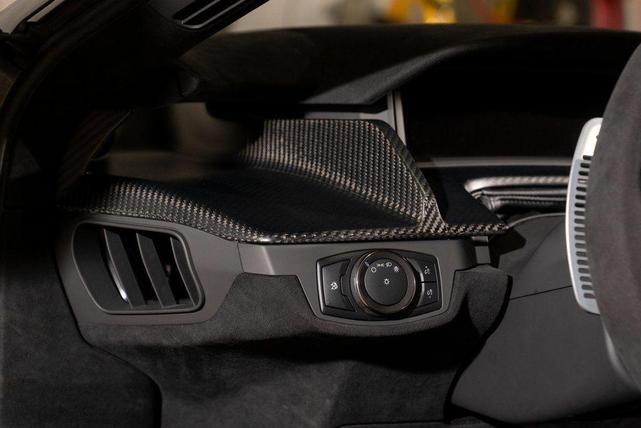 Photo of 2018 Black Ford GT
