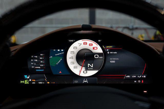 Photo of 2024 White Ferrari Roma Spider