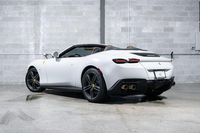 Photo of 2024 White Ferrari Roma Spider