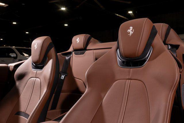 Photo of 2024 White Ferrari Roma Spider