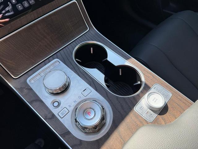Photo of 2025 Savile Silver Genesis GV80