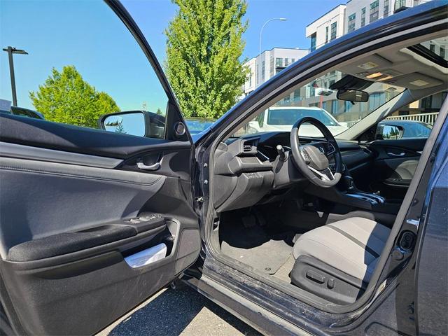 Photo of 2019 Cosmic Blue Metallic Honda Civic