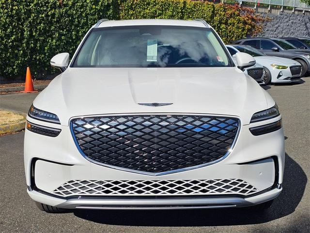 Photo of 2026 Uyuni White Genesis Electrified GV70
