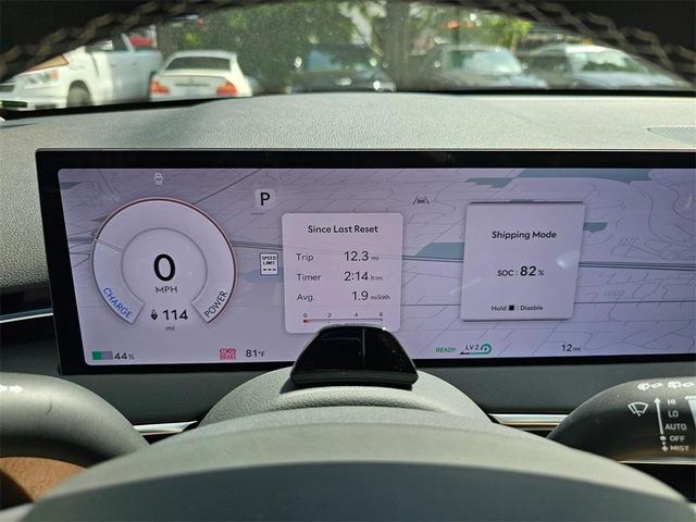 Photo of 2026 Alta White Genesis Electrified GV70