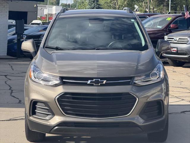 Photo of 2022 GOLD Chevrolet Trax
