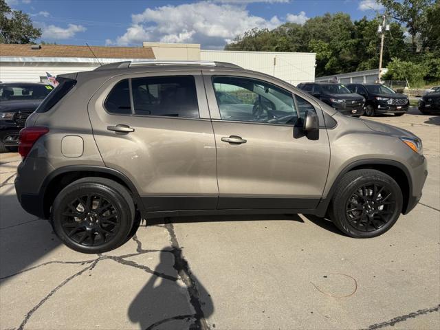 Photo of 2022 GOLD Chevrolet Trax