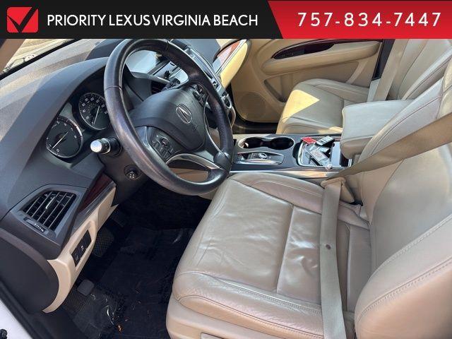 Photo of 2016 White Diamond Pearl Acura MDX