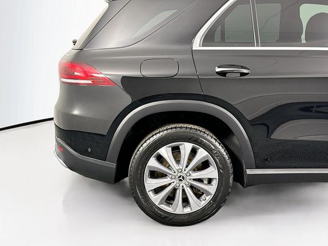 Photo of 2021 Black Mercedes-Benz GLE 450