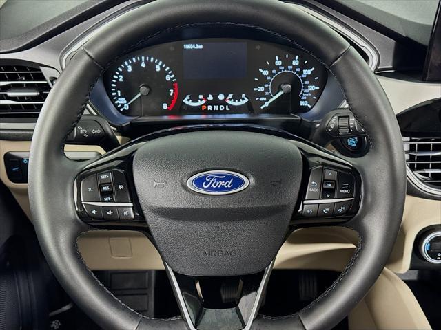 Photo of 2021 VELOCITY BLUE METALLIC Ford Escape