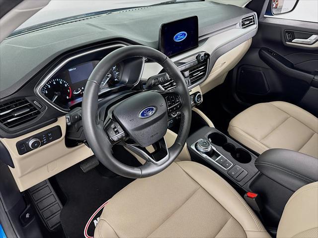 Photo of 2021 VELOCITY BLUE METALLIC Ford Escape