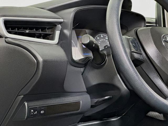 Photo of 2024 Classic Silver Metallic Toyota Corolla