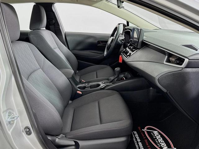 Photo of 2024 Classic Silver Metallic Toyota Corolla