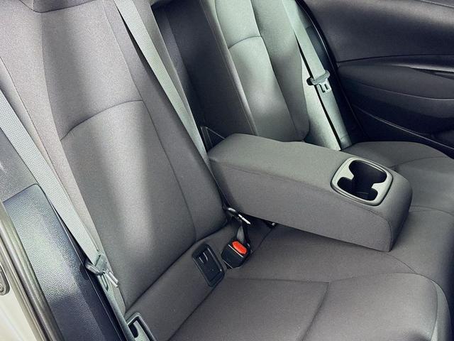 Photo of 2024 Classic Silver Metallic Toyota Corolla