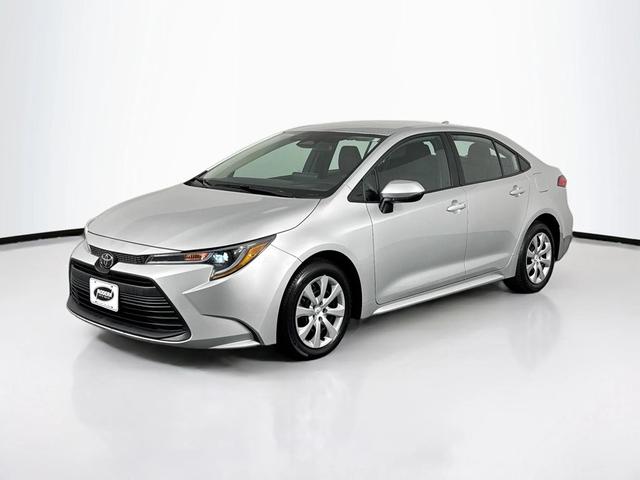 Photo of 2024 Classic Silver Metallic Toyota Corolla