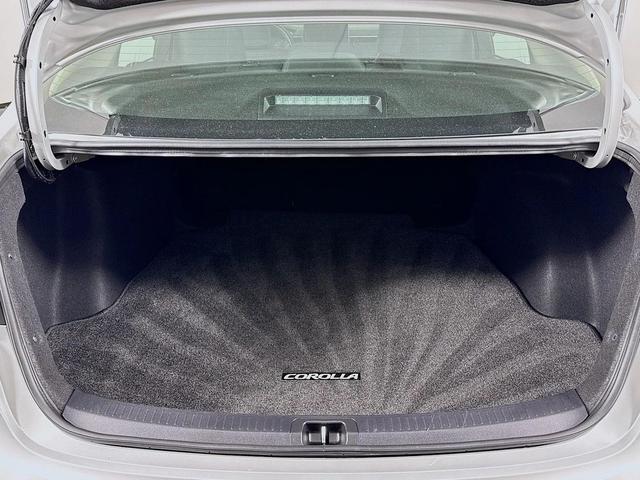 Photo of 2024 Classic Silver Metallic Toyota Corolla
