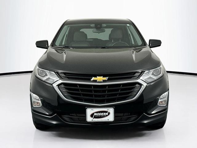 Photo of 2020 Mosaic Black Metallic Chevrolet Equinox