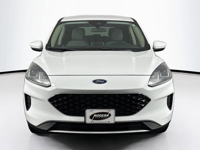 Photo of 2020 OXFORD WHITE Ford Escape