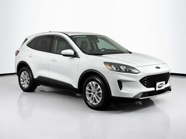 Photo of 2020 OXFORD WHITE Ford Escape