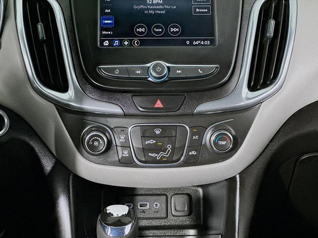 Photo of 2020 Pacific Blue Metallic Chevrolet Equinox