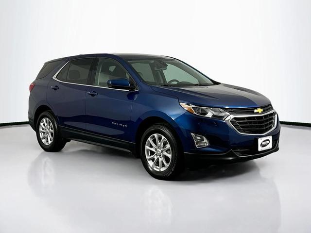 Photo of 2020 Pacific Blue Metallic Chevrolet Equinox