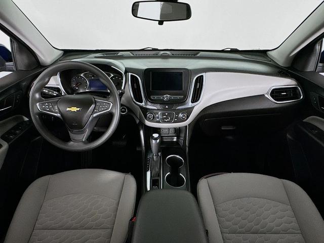 Photo of 2020 Pacific Blue Metallic Chevrolet Equinox