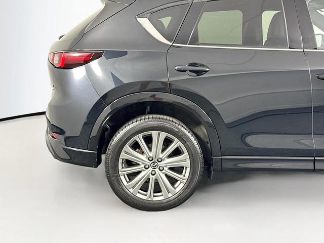 Photo of 2022 Jet Black Mica Mazda CX-5