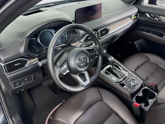 Photo of 2022 Jet Black Mica Mazda CX-5