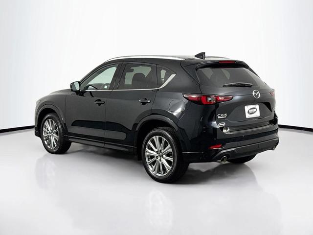 Photo of 2022 Jet Black Mica Mazda CX-5