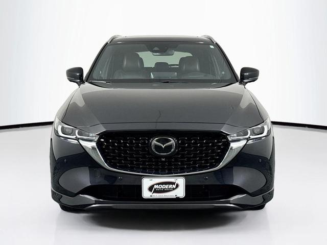 Photo of 2022 Jet Black Mica Mazda CX-5