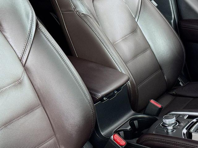 Photo of 2022 Jet Black Mica Mazda CX-5