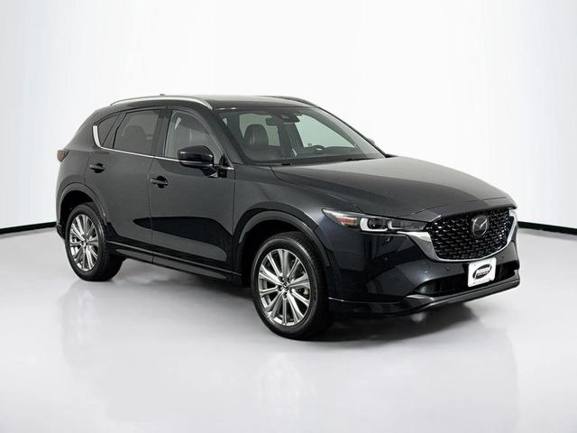 Photo of 2022 Jet Black Mica Mazda CX-5