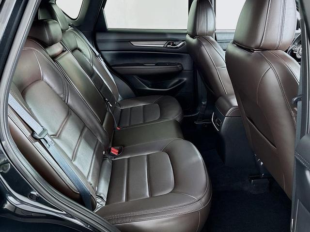 Photo of 2022 Jet Black Mica Mazda CX-5