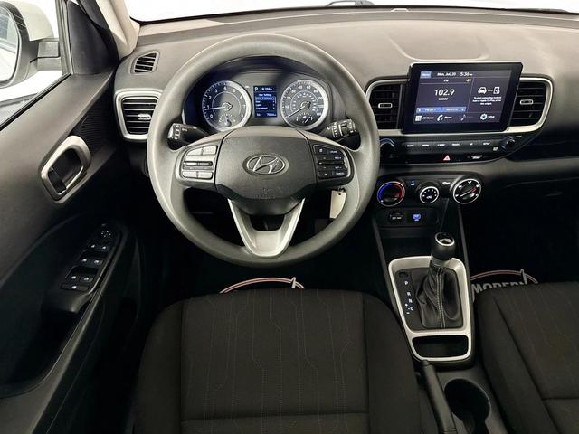 Photo of 2021 Ceramic White Hyundai VENUE