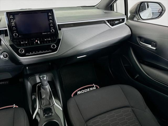Photo of 2020 Blizzard Pearl Toyota Corolla