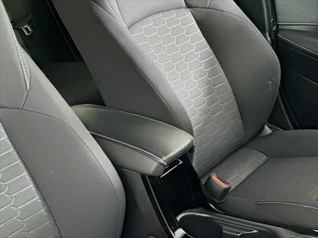 Photo of 2020 Blizzard Pearl Toyota Corolla