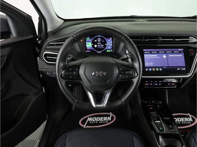 Photo of 2022 Gray Ghost Metallic Chevrolet Bolt EUV