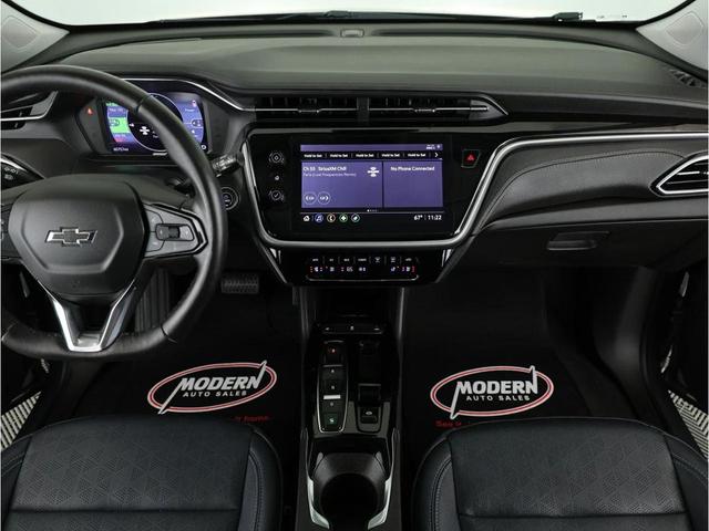Photo of 2022 Gray Ghost Metallic Chevrolet Bolt EUV