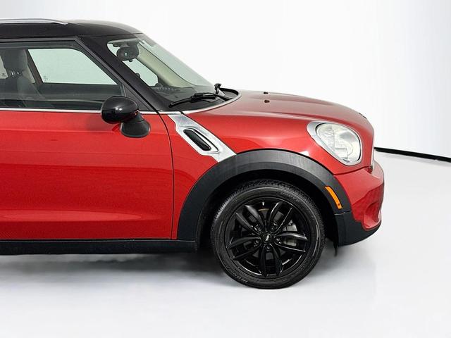 Photo of 2015 Blazing Red MINI Paceman