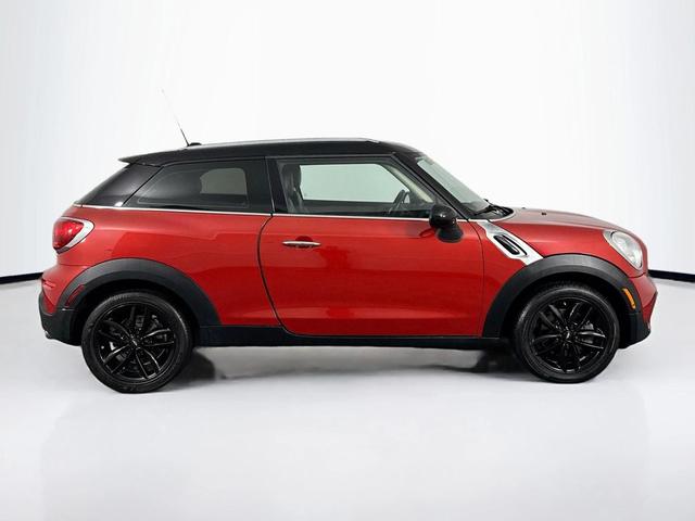 Photo of 2015 Blazing Red MINI Paceman