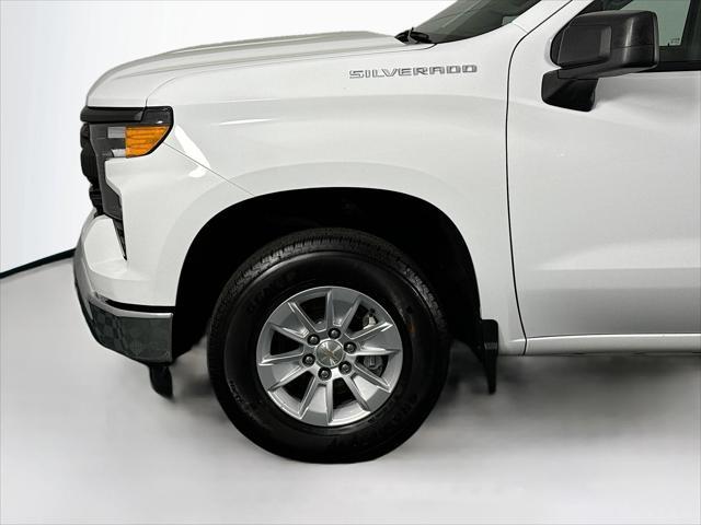 Photo of 2024 Summit White Chevrolet Silverado 1500